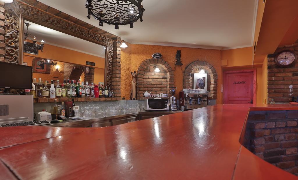Casa Oasa -Accommodation , Pizzeria & Bar Marezige Exterior photo
