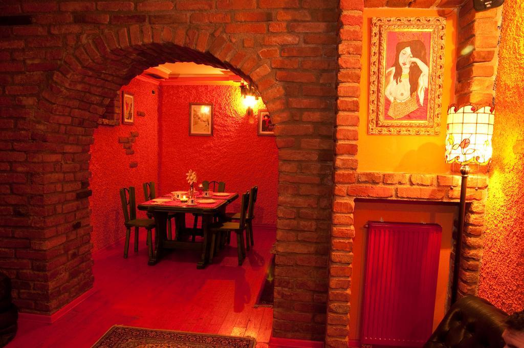 Casa Oasa -Accommodation , Pizzeria & Bar Marezige Exterior photo